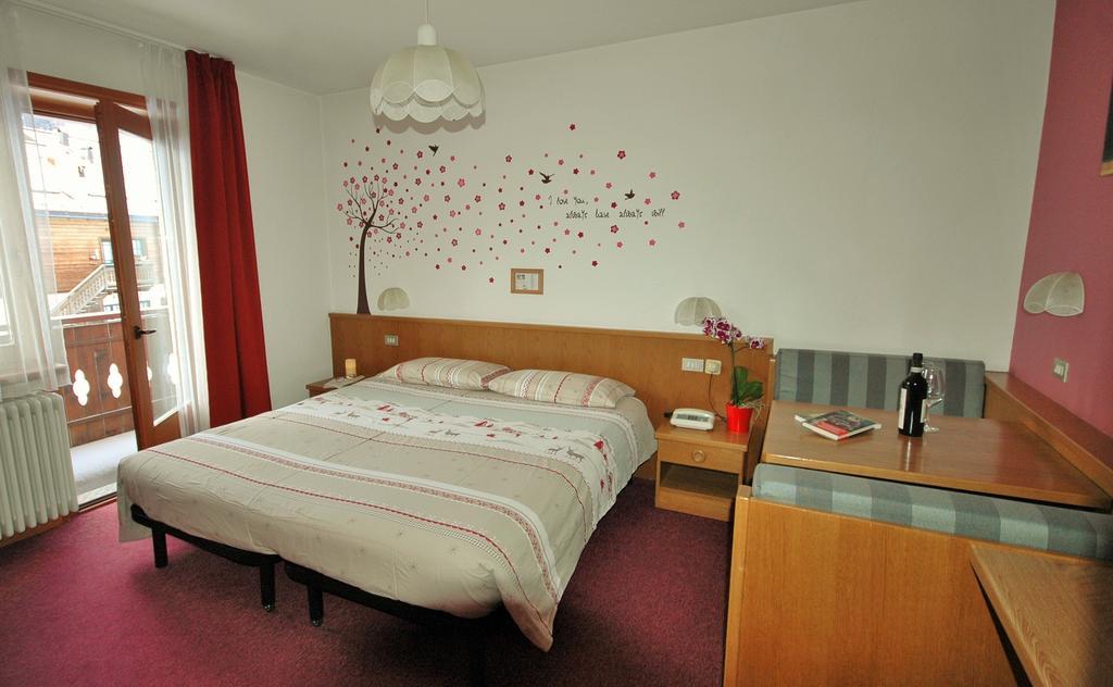 Hotel Garni Gimea à Livigno Extérieur photo
