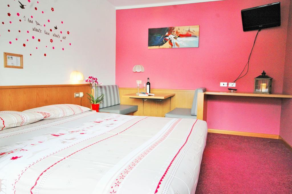 Hotel Garni Gimea à Livigno Extérieur photo