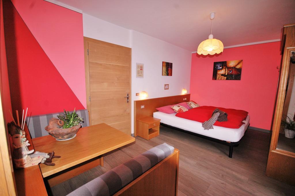 Hotel Garni Gimea à Livigno Extérieur photo